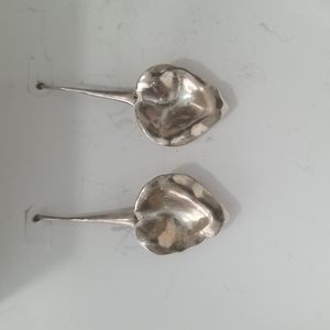 Stella & Dot Esmee Leaf Drops Earrings